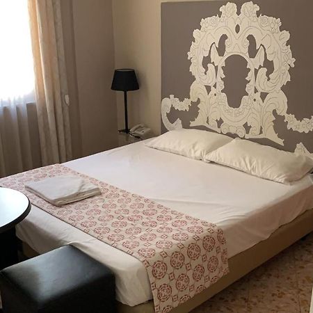 Due Cani Apartment Palermo Ngoại thất bức ảnh